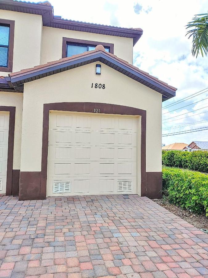 Luxury Oasis - Pool, Bbq, Patio - Cape Coral, Florida Appartement Buitenkant foto