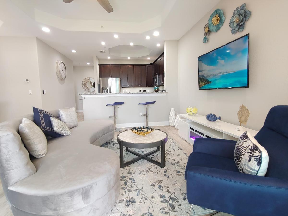 Luxury Oasis - Pool, Bbq, Patio - Cape Coral, Florida Appartement Buitenkant foto