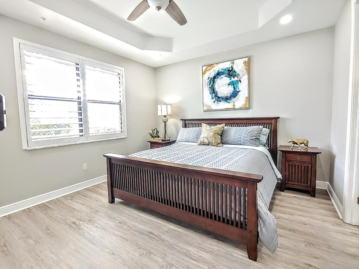 Luxury Oasis - Pool, Bbq, Patio - Cape Coral, Florida Appartement Buitenkant foto